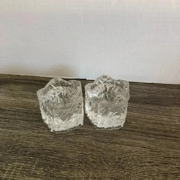 Vintage Ice Textured Candle  Holder - Picture 4 of 10